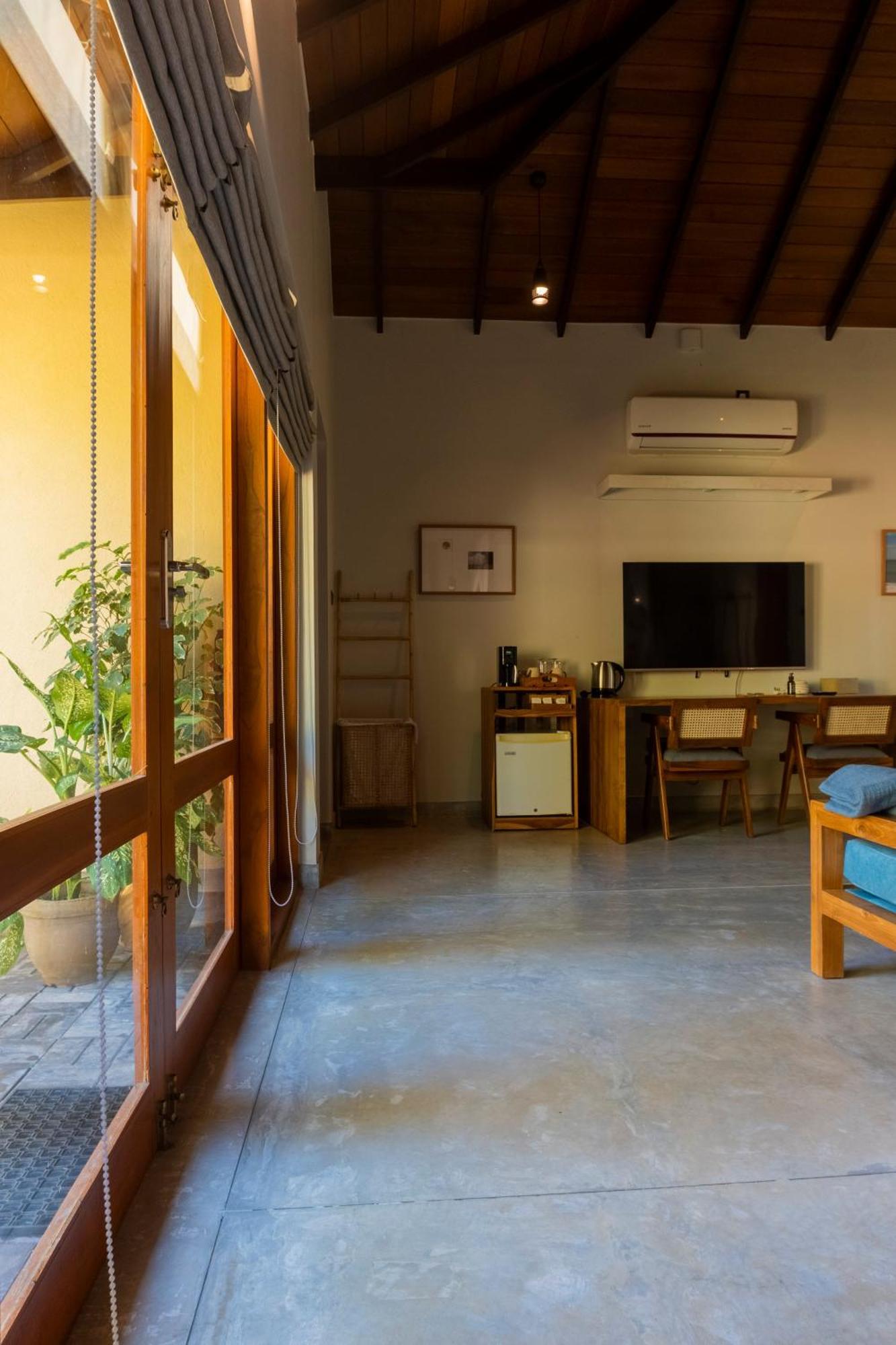 The Spice Trail Hotel Аругам Бей Екстериор снимка