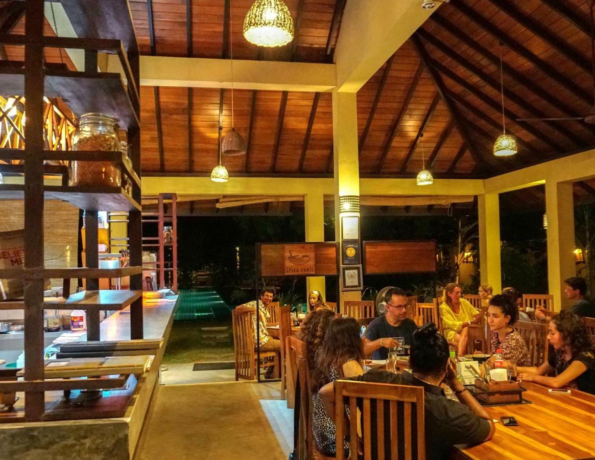 The Spice Trail Hotel Аругам Бей Екстериор снимка
